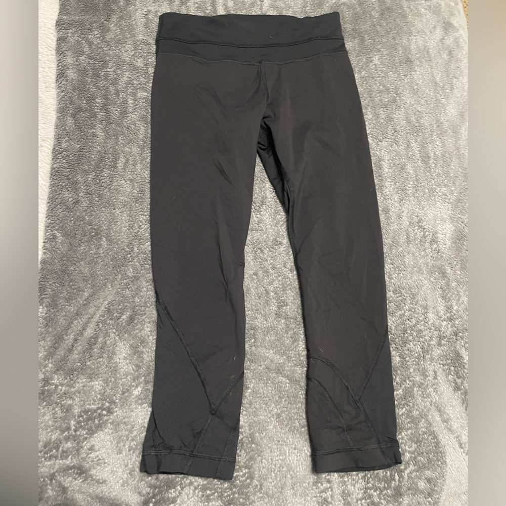 Lululemon athletica Black Leggings size 4 read description